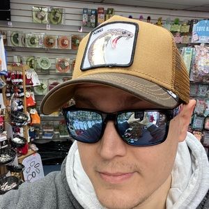 Meet your Posher, Scott